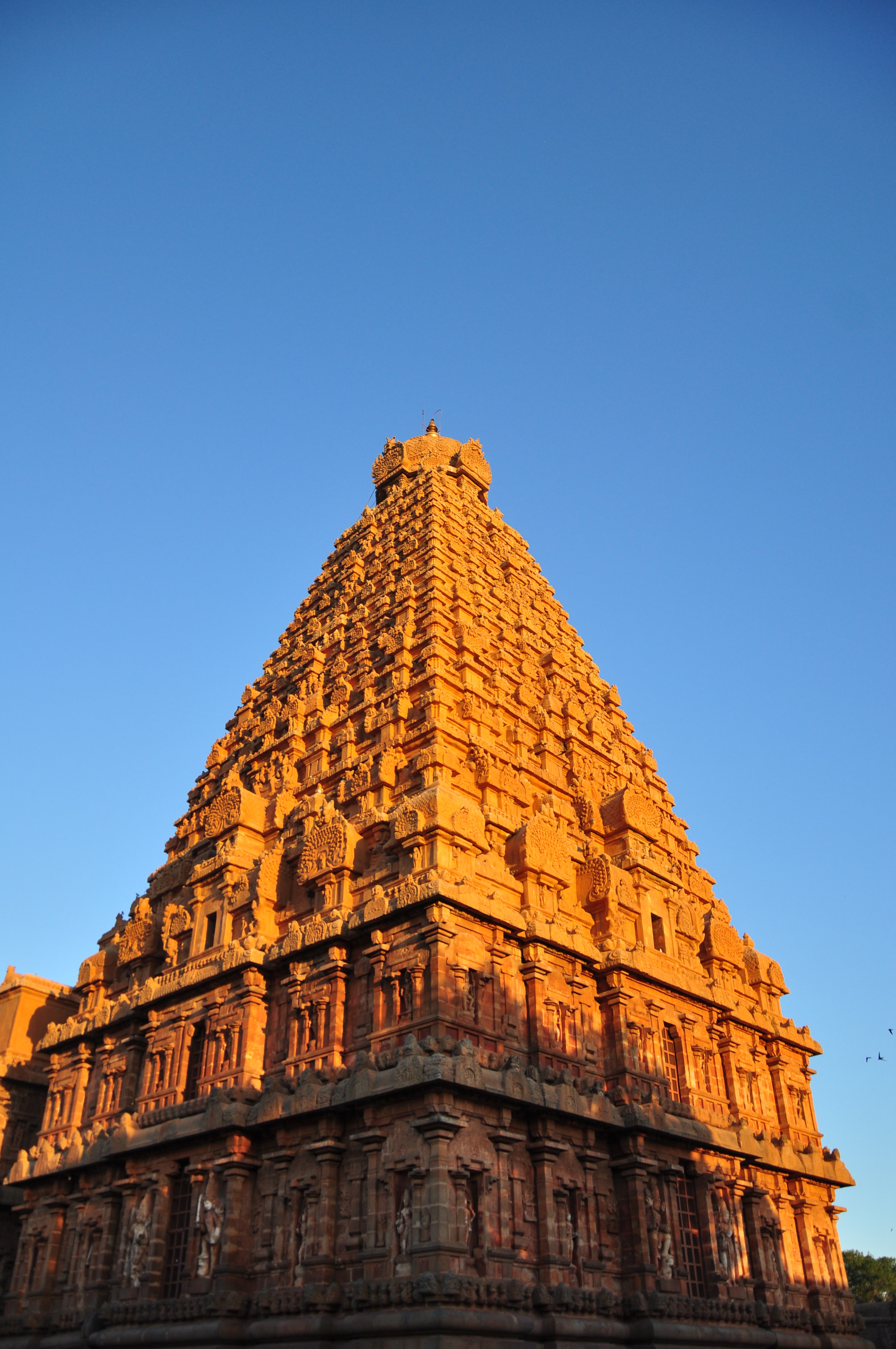 Tanjai Periya Kovil